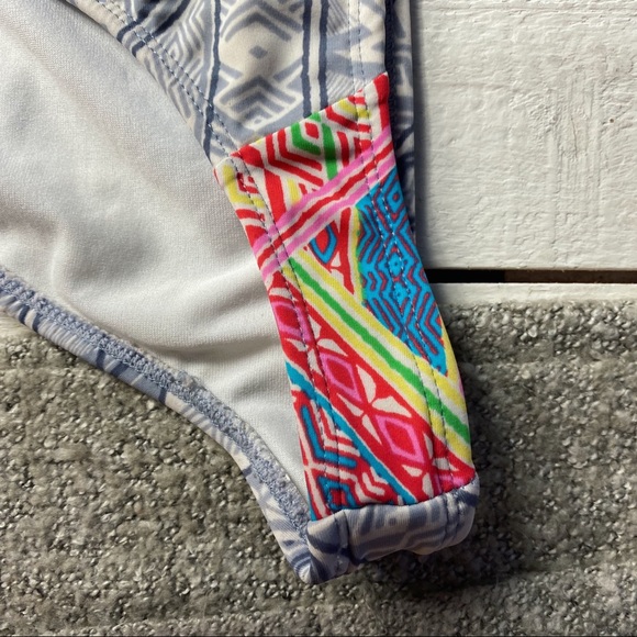 Bikini Bottom - Picture 2 of 5